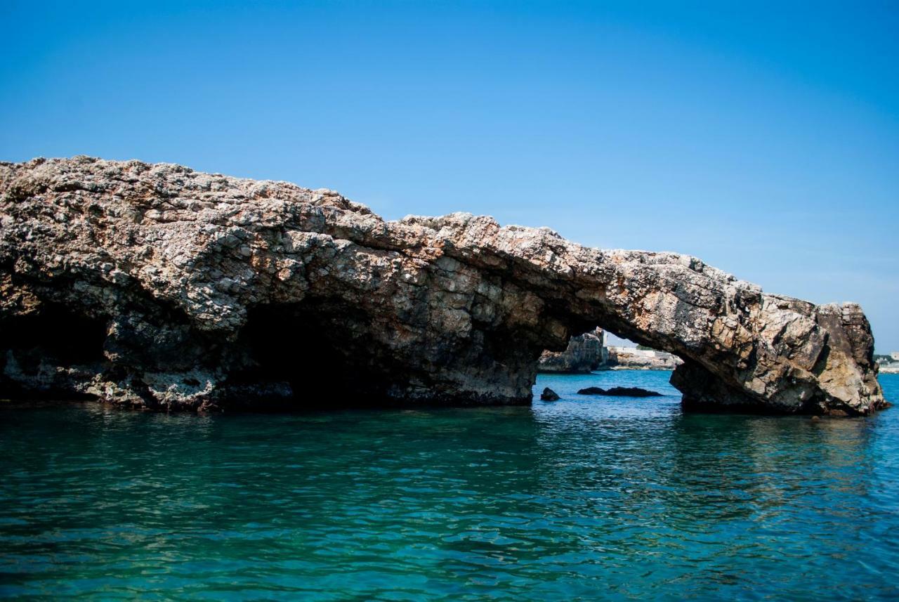 Underground 22 Hotel Polignano a Mare Exterior foto